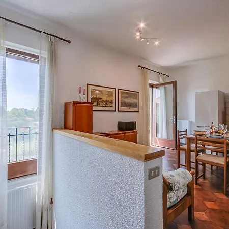 Charming La Gelosia Few Min From - Happy Apartment